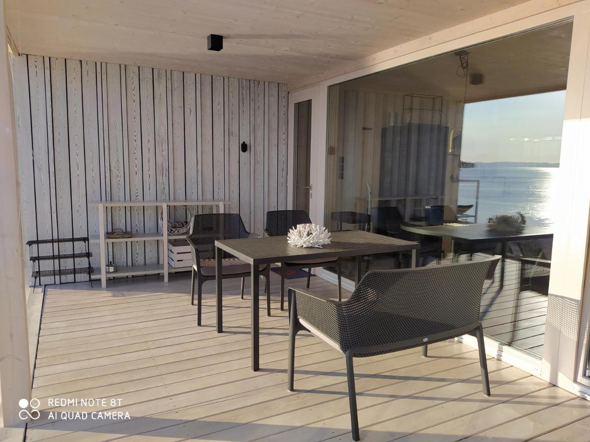 Villa On The Beach Pakoštane Kültér fotó